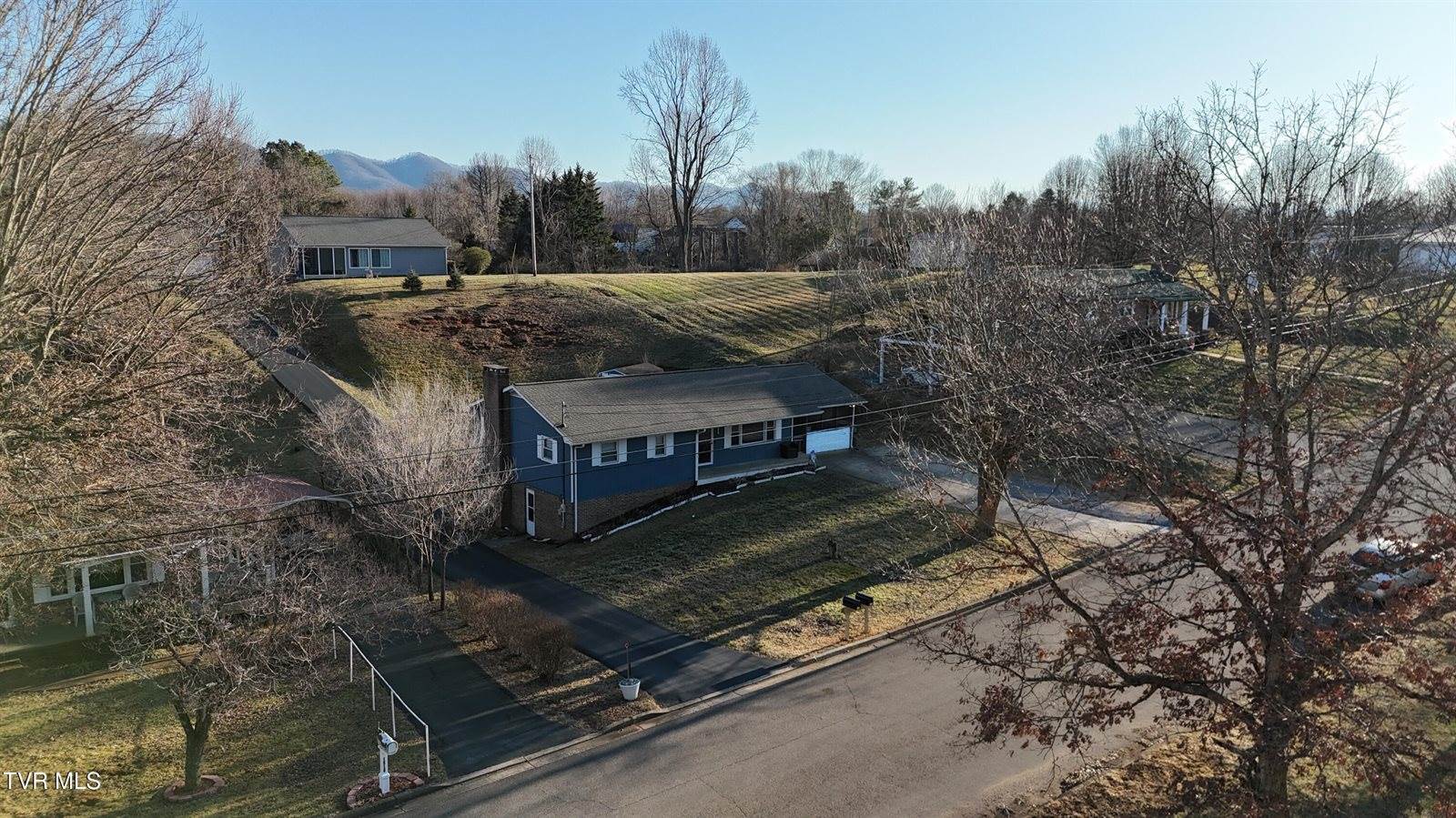 1917 Glen Echo Road, Jonesborough, TN 37659