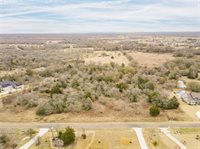 10144 Albert Drive, Iola, TX 77861