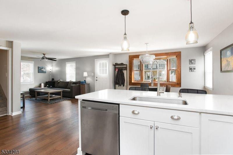 20 Ramapo Rd, Cranford Township, NJ 07016