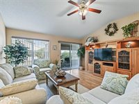 2001 Cordero Court, Lady Lake, FL 32159