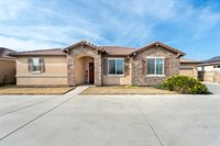3219 Manchester Street, Tulare, CA 93277