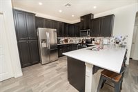 3219 Manchester Street, Tulare, CA 93277