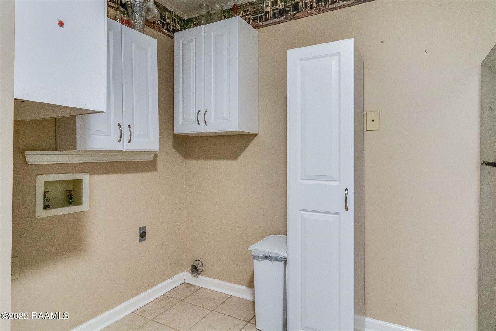 122 Sandest Drive, Lafayette, LA 70508