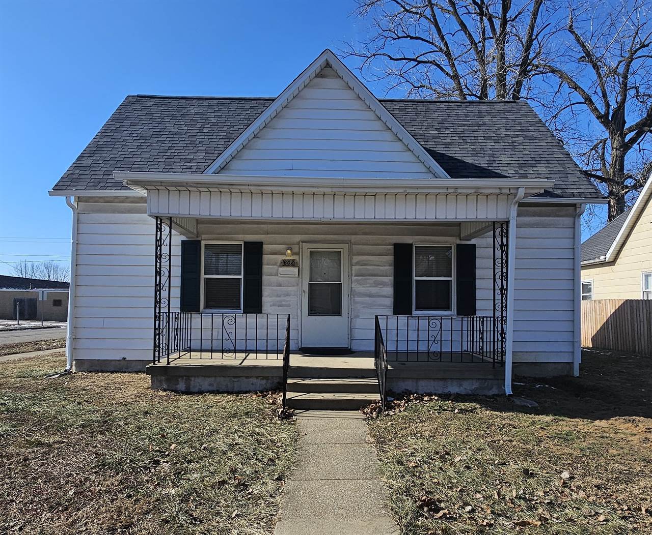 602 N 13 1/2 Street, Terre Haute, IN 47807