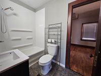 602 N 13 1/2 Street, Terre Haute, IN 47807