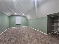 602 N 13 1/2 Street, Terre Haute, IN 47807