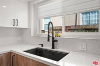 1312 Western Ave, Glendale, CA 91201