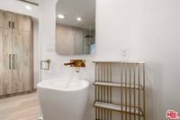 1312 Western Ave, Glendale, CA 91201