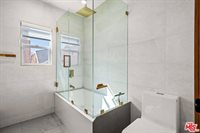 1312 Western Ave, Glendale, CA 91201