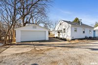 1806 32ND Street, Moline, IL 61265
