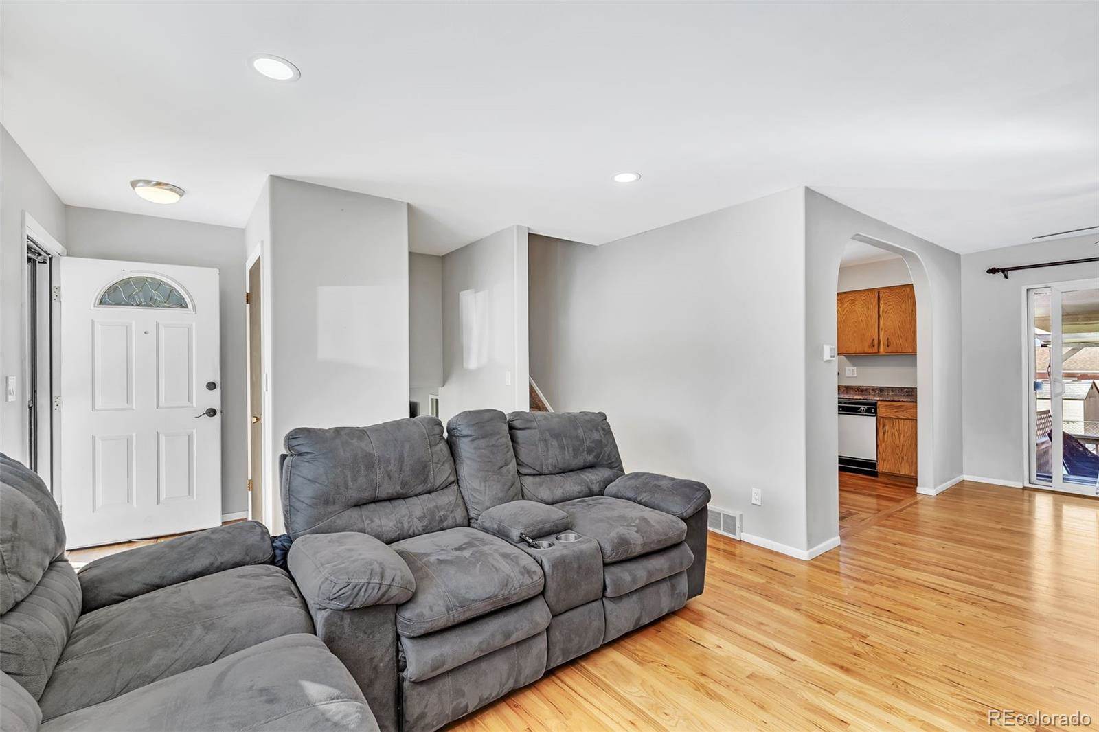 1318 Lewis Lane, Colorado Springs, CO 80915