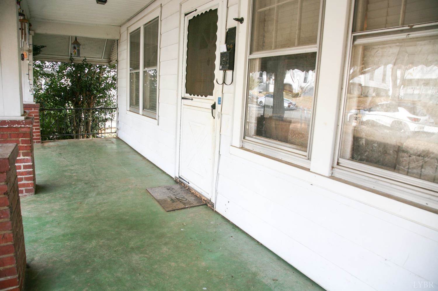 712 Mansfield Avenue, Lynchburg, VA 24501