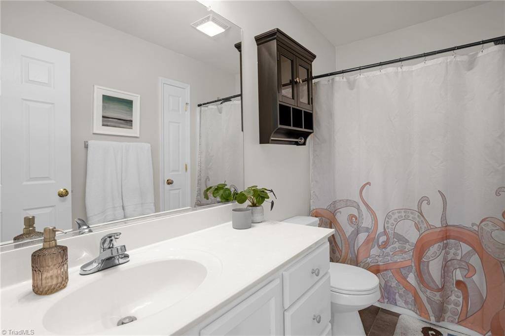 973 Benjamins Way, Winston-Salem, NC 27103