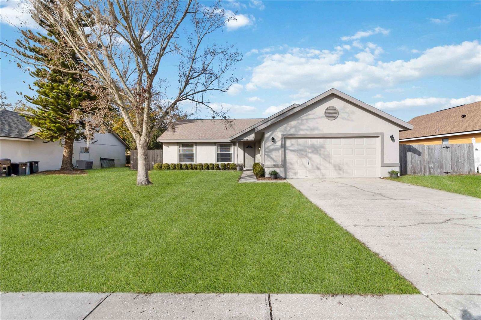 8024 Lesia Circle, Orlando, FL 32835