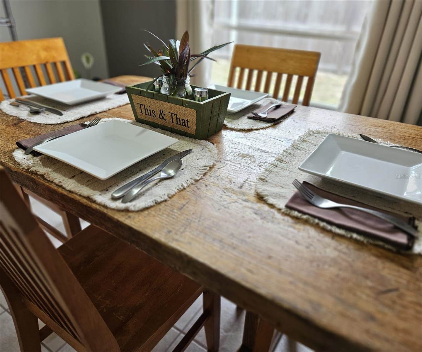 8024 Lesia Circle, Orlando, FL 32835