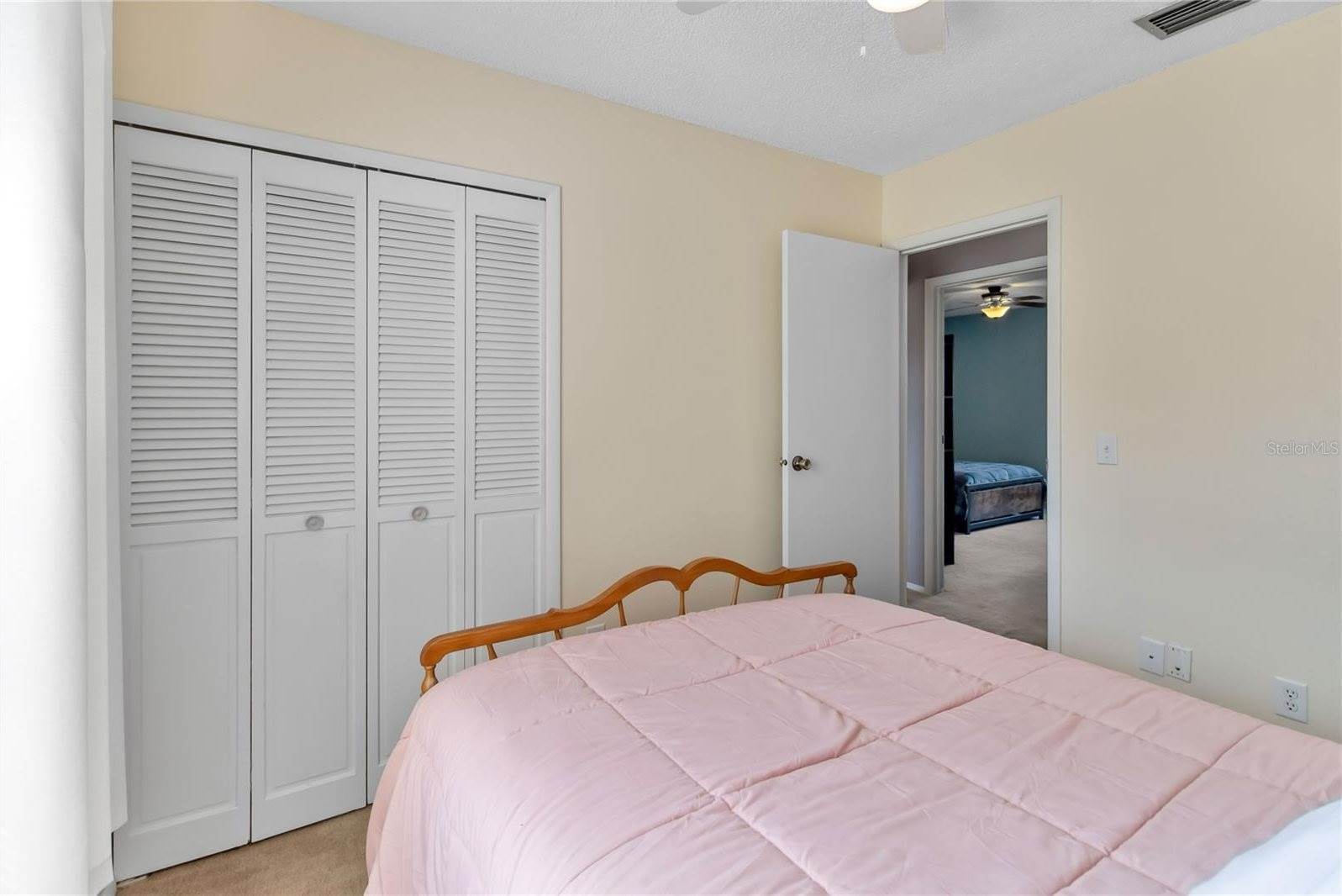 8024 Lesia Circle, Orlando, FL 32835