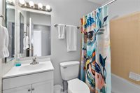 8024 Lesia Circle, Orlando, FL 32835