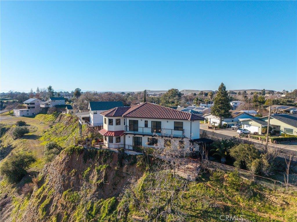 65 Oroview Drive, Oroville, CA 95965