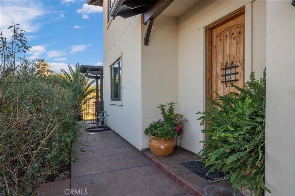 65 Oroview Drive, Oroville, CA 95965