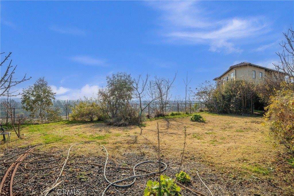 65 Oroview Drive, Oroville, CA 95965