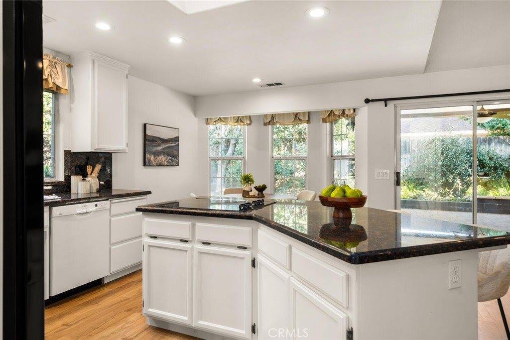 1876 Lodge Pine Lane, Chico, CA 95926