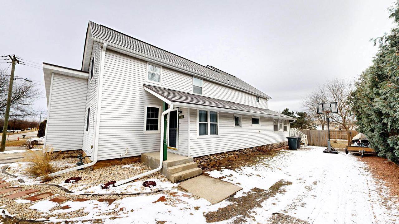 948 Mulberry STREET, Lake Mills, WI 53551