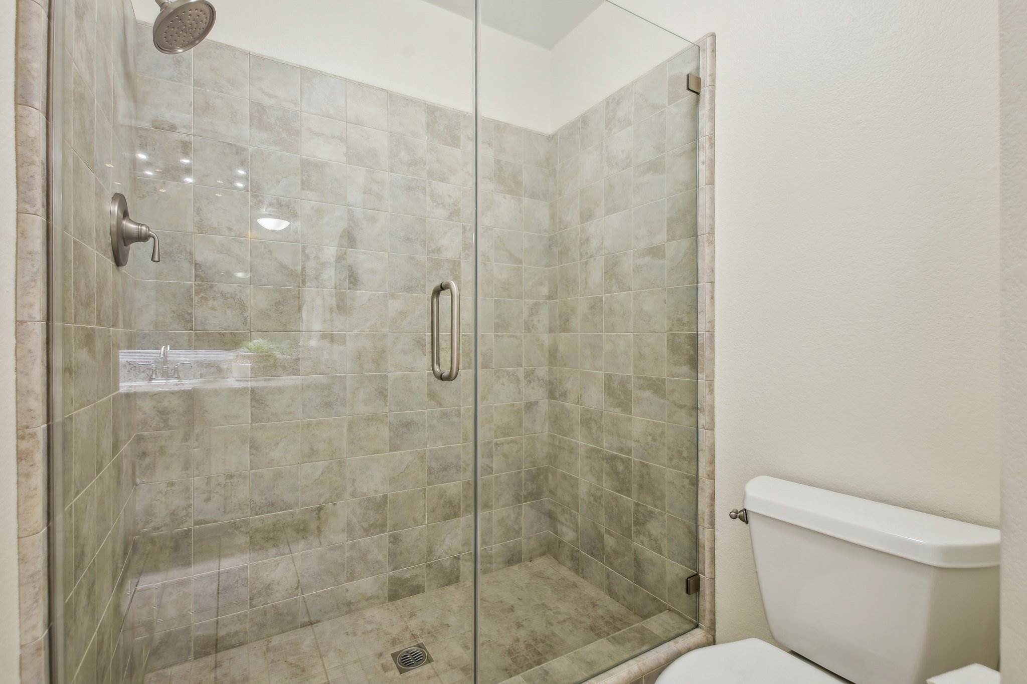 5802 Balfor Rd., Rocklin, CA 95765