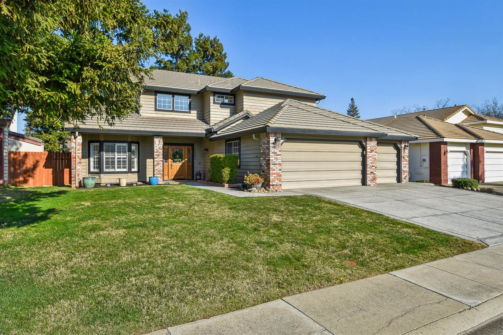 5802 Balfor Rd., Rocklin, CA 95765