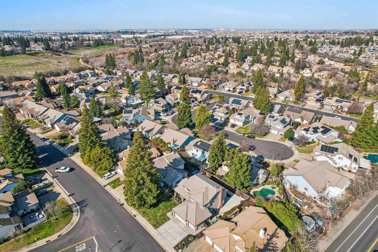 5802 Balfor Rd., Rocklin, CA 95765