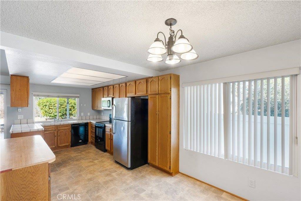 1025 Monte Vista Drive, Riverside, CA 92507