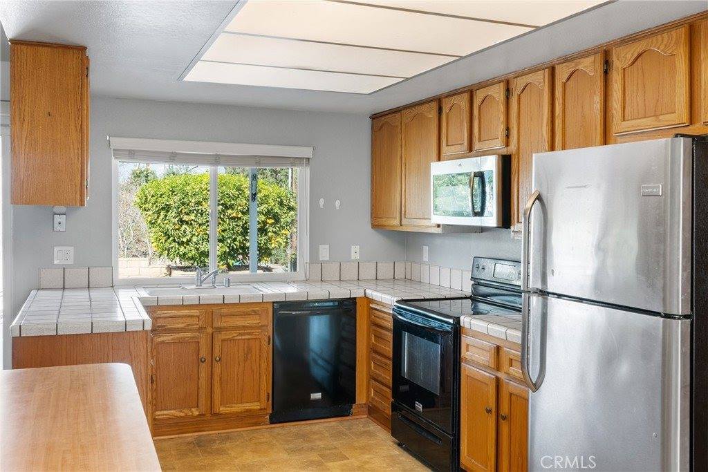 1025 Monte Vista Drive, Riverside, CA 92507