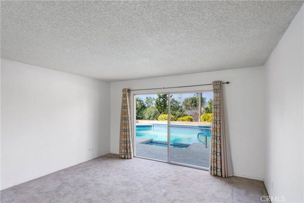 1025 Monte Vista Drive, Riverside, CA 92507