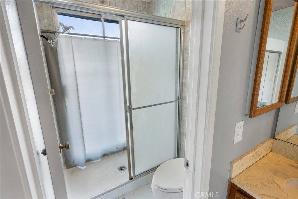 1025 Monte Vista Drive, Riverside, CA 92507