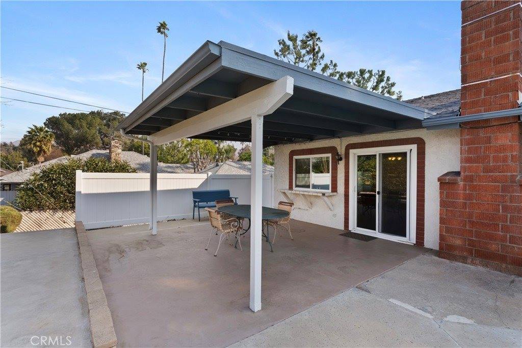 1025 Monte Vista Drive, Riverside, CA 92507