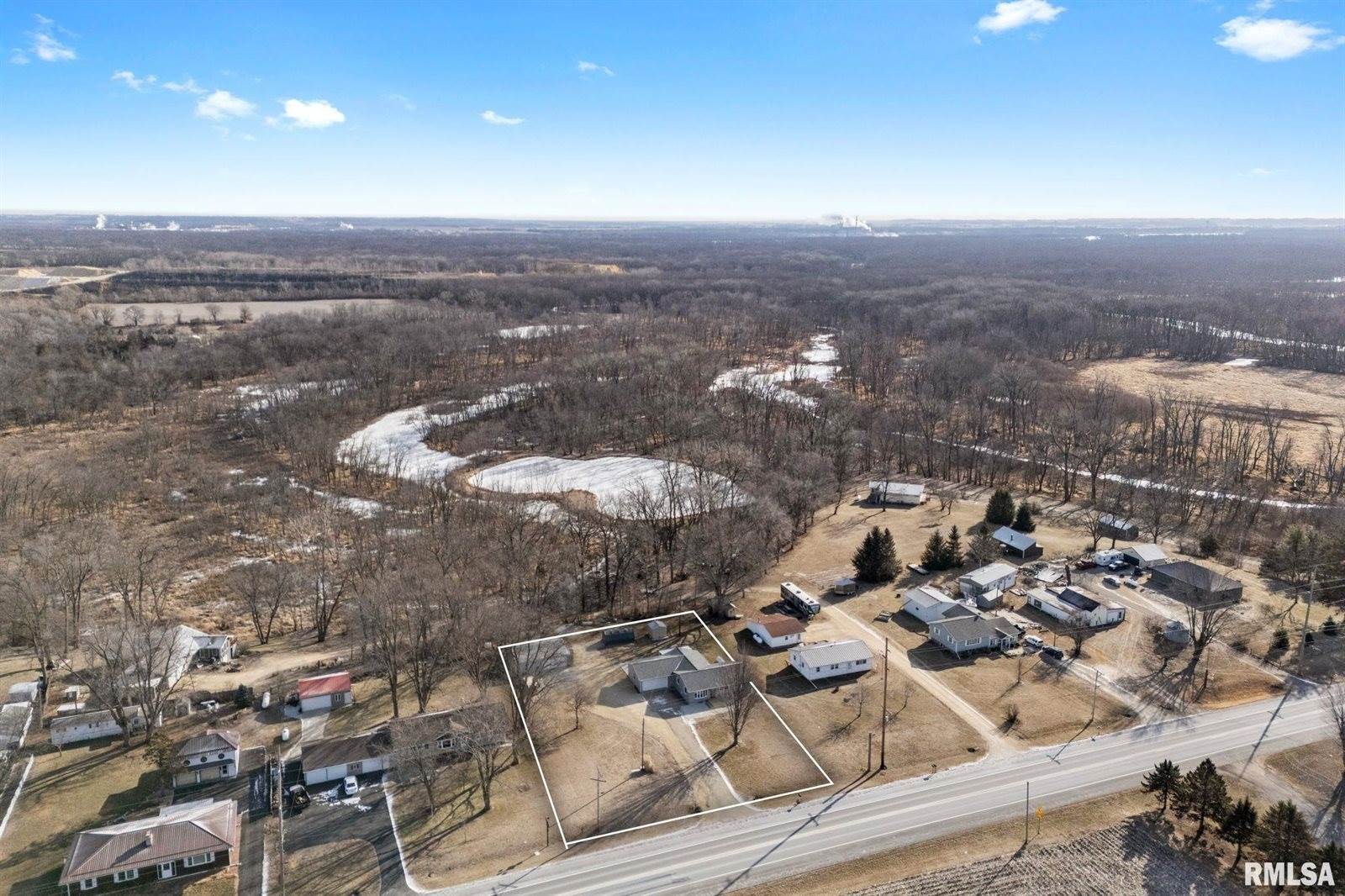 2963 Highway 67 Highway, Camanche, IA 52730