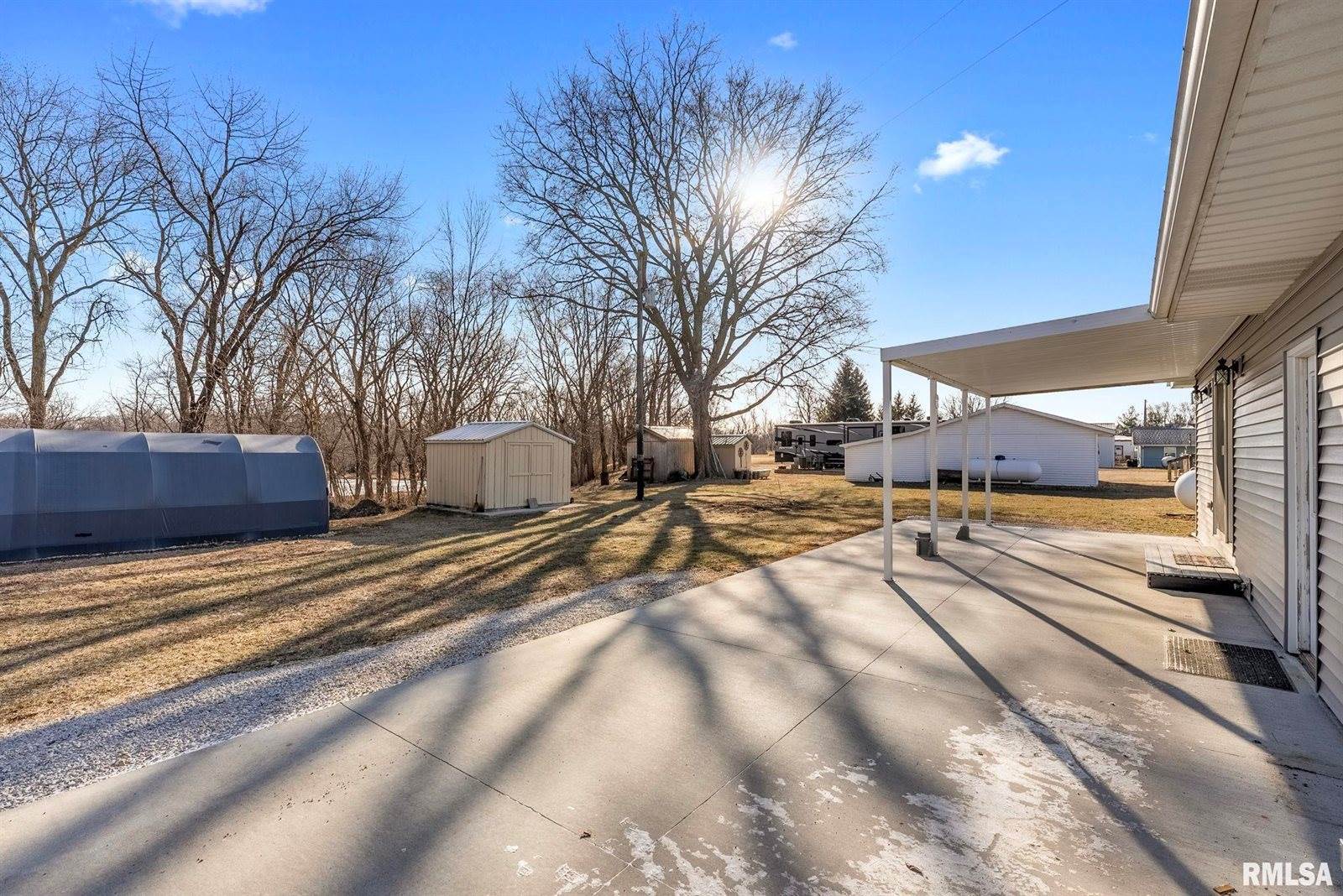 2963 Highway 67 Highway, Camanche, IA 52730