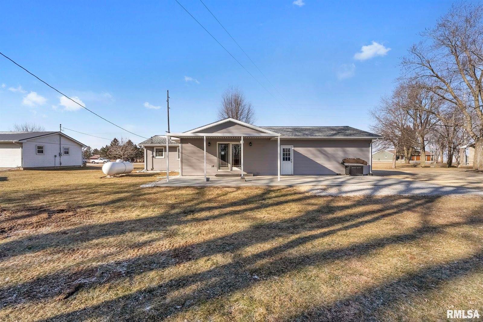 2963 Highway 67 Highway, Camanche, IA 52730