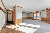 2963 Highway 67 Highway, Camanche, IA 52730