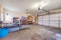 2963 Highway 67 Highway, Camanche, IA 52730