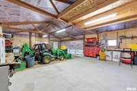 2963 Highway 67 Highway, Camanche, IA 52730