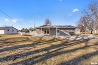 2963 Highway 67 Highway, Camanche, IA 52730