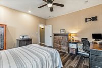 602 2nd St, Chattanooga, OK 73528