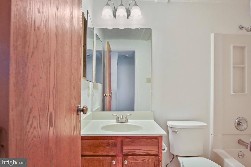 1102 Laurens Street, Baltimore, MD 21217