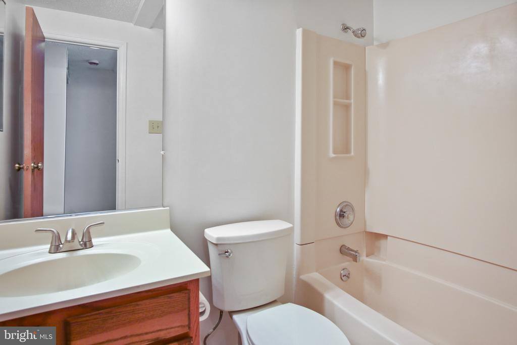 1102 Laurens Street, Baltimore, MD 21217