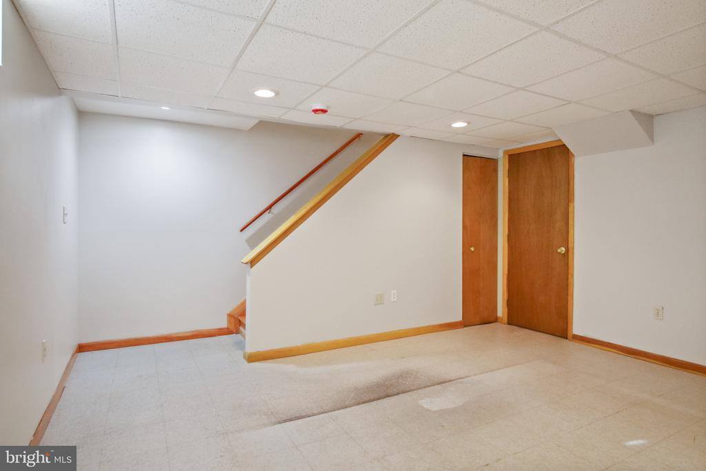 1102 Laurens Street, Baltimore, MD 21217