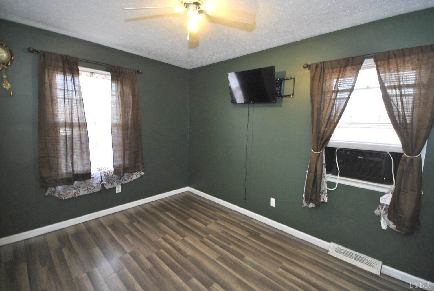 204 West Bethel, Madison Heights, VA 24572