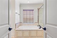 105 Shinnecock Hills Drive, Broussard, LA 70518