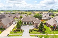 105 Shinnecock Hills Drive, Broussard, LA 70518