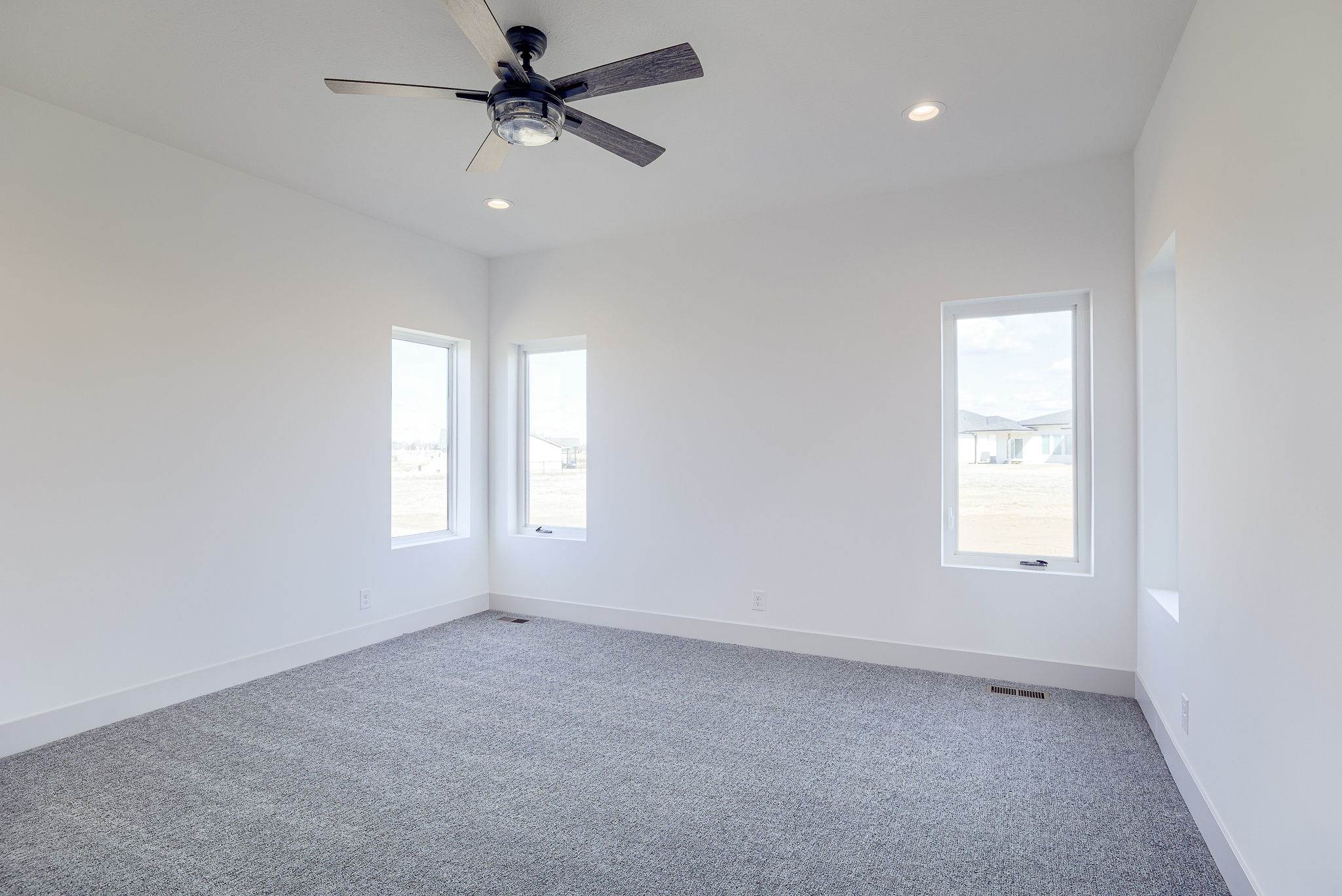 21008 Hartman Avenue, Elkhorn, NE 68022
