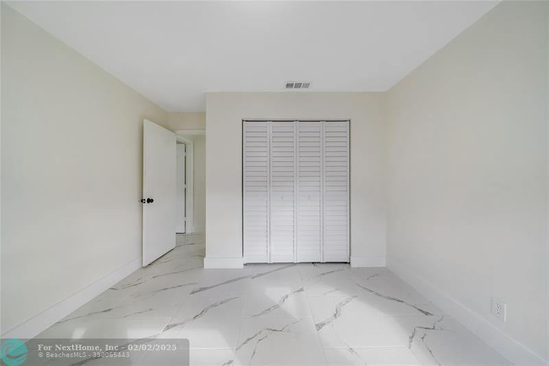 2853 SW 15th ST, Deerfield Beach, FL 33442